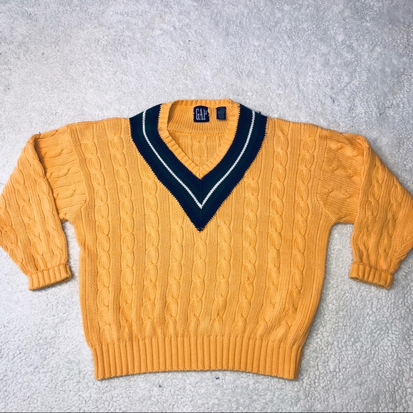 GAP Sweaters - Vintage GAP cable knit chunky thick sweater